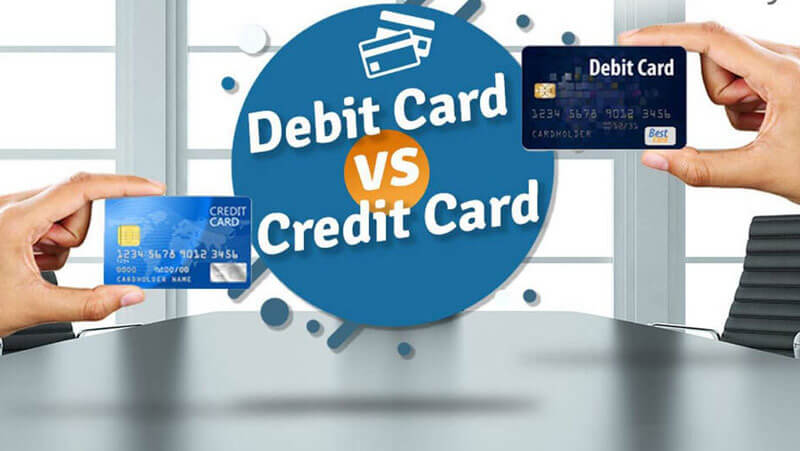 مقایسه دبیت کارت با ویزا کارت